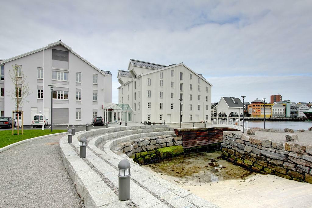 Thon Hotel Kristiansund Exterior foto