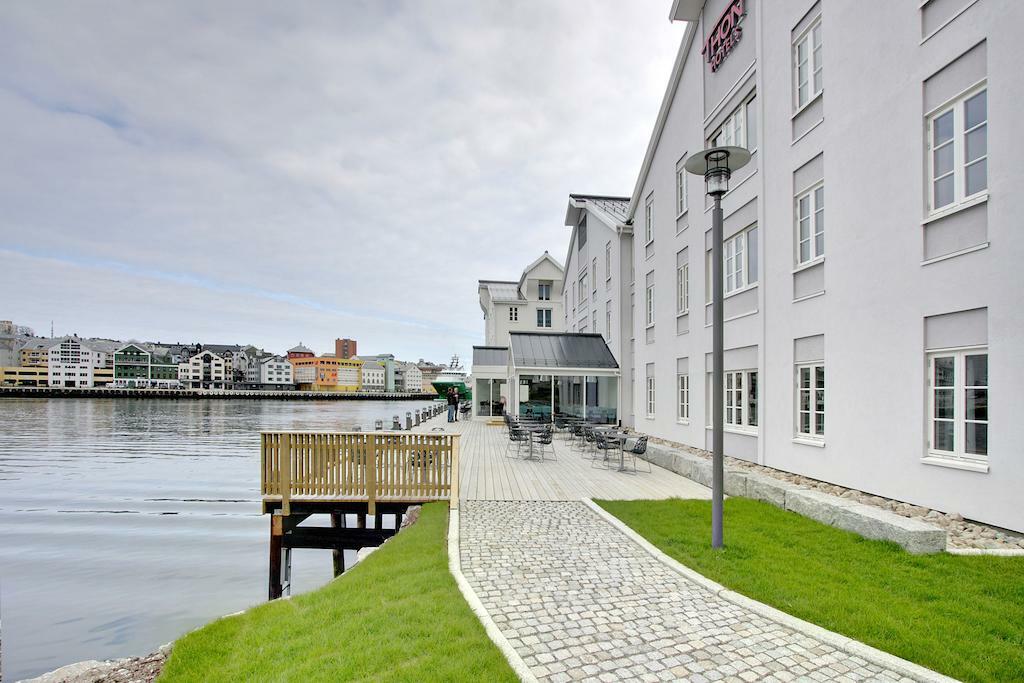 Thon Hotel Kristiansund Exterior foto